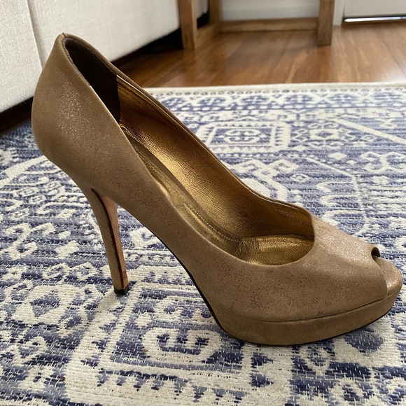 Katie Lombardo peep toe stilettos. Sz 38 - Picture 1 of 6